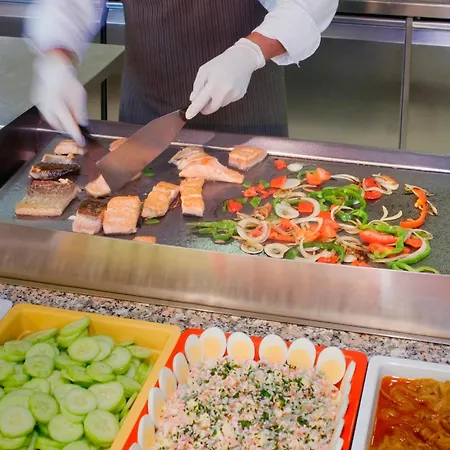 马尔布劳酒店 3* 卡里拉