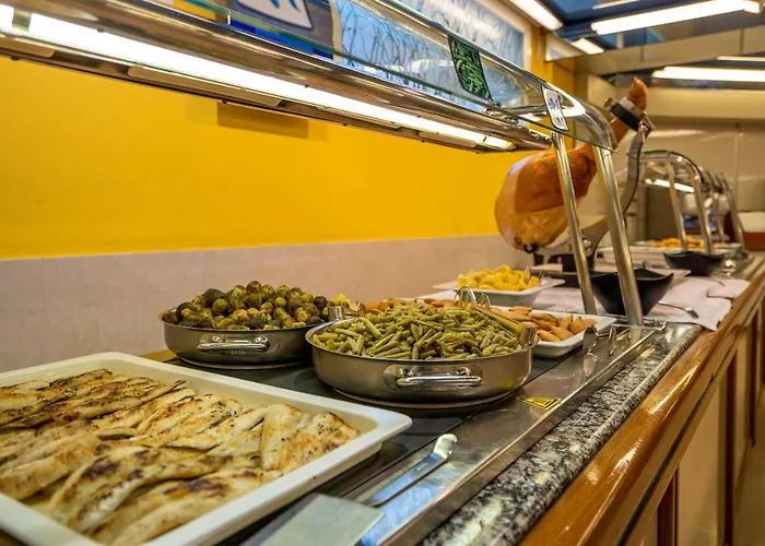 马尔布劳酒店 3* 卡里拉