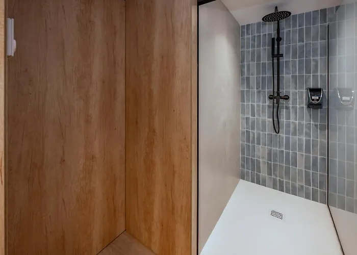 马尔布劳酒店 酒店